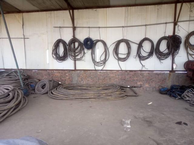 掘進公司北翼項目部高標準強檢修同步進行兩不誤