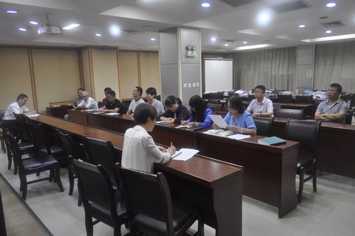 學習講話精神 奮力追趕超越