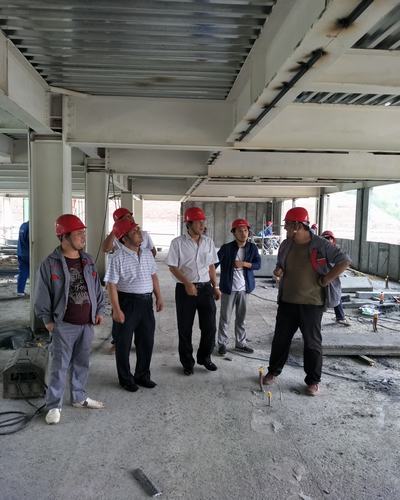 銅川分公司黨員干部助力安全生產為“國慶”獻禮