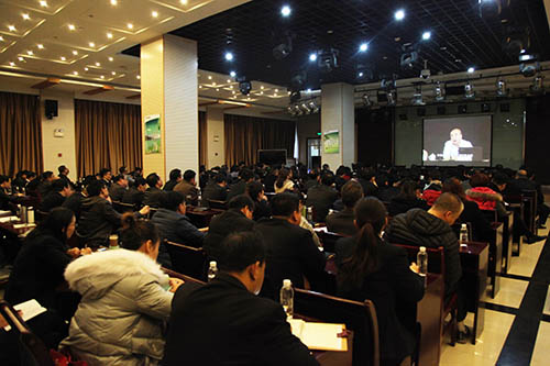 建設(shè)集團(tuán)開展《合同法》、《勞動(dòng)合同法》專題培訓(xùn)