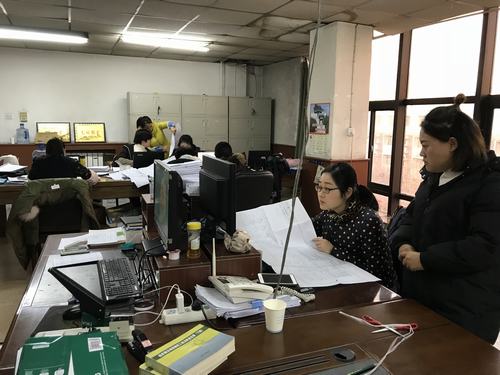 在“雙特百億”目標的引領下奮勇向前