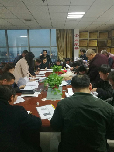 天工公司積極關(guān)心職工生產(chǎn)生活 架起干群關(guān)系連心橋