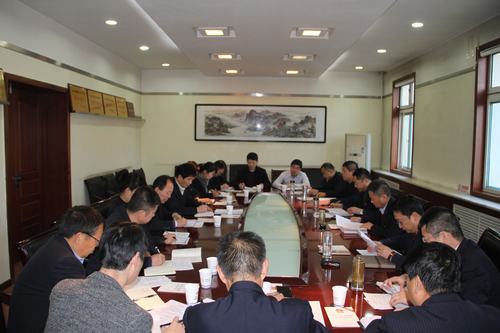 銅煤公司上下積極學(xué)習(xí)貫徹建設(shè)集團《2018版制度匯編》