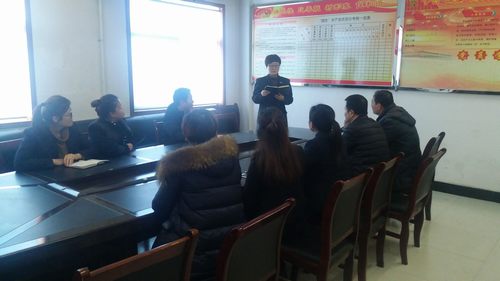 銅煤公司第十二項目部開展黨課“大家講”推進十九大精神宣貫深入開展