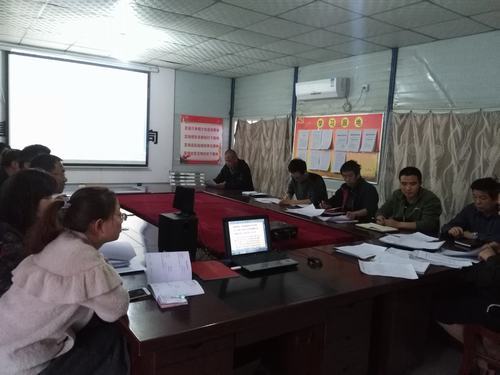 “七把鎖”鎖緊安全生產(chǎn)大門(mén)