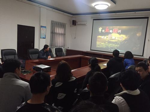 設(shè)備租賃中心組織開展安全警示教育及安全宣誓活動