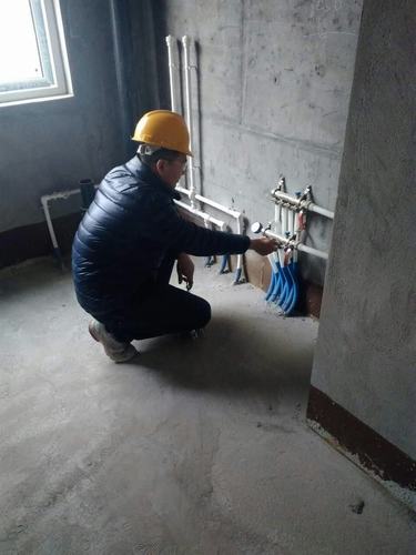 韓城分公司土建六項目部職工大會摒棄“繁冗”完美大變身