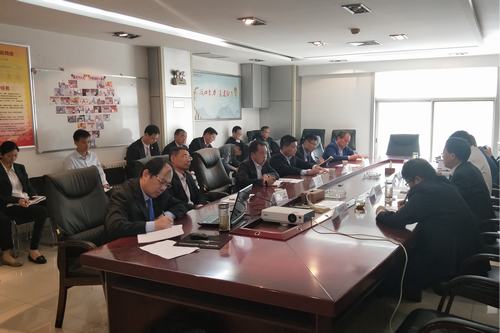 礦建二公司認真傳達落實建設集團5月份安全生產環保技術例會重點工作