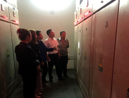 大秦置業(yè)公司：再緊神南華府小區(qū)物業(yè)管理“安全閥”