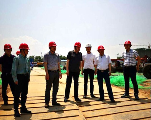 大秦置業公司聯合銅煤公司檢查藍山水岸項目