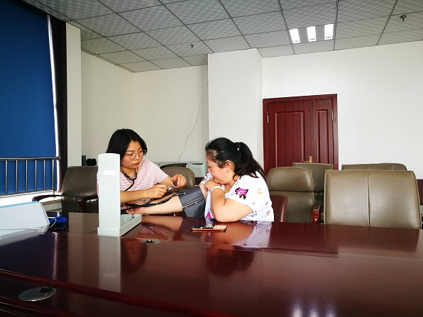 陜煤建設(shè)設(shè)計(jì)研究院開展“服務(wù)員工、健康行動(dòng)”活動(dòng)