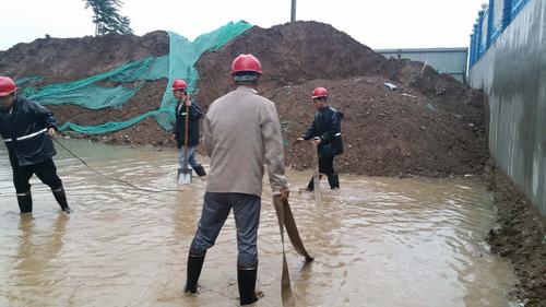 陜煤建設韓城分公司雨期來臨防汛忙筑牢安全防線