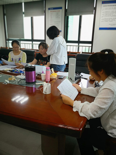 陜煤建設天工公司組織健康義診活動  關懷職工身體健康