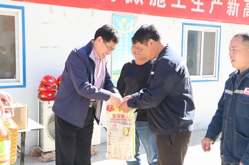 司正林深入礦建二公司車村項目部、天工瑞能項目部走訪慰問