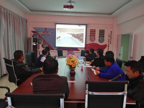 陜煤建設(shè)路橋分公司開展青工“夜校補習(xí)班”