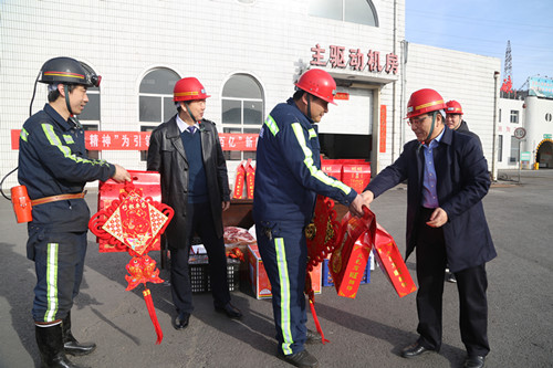 陜煤建設(shè)機(jī)電安裝公司：除夕，我和你一起在施工現(xiàn)場(chǎng)