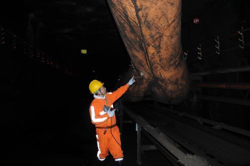 陜煤建設掘進公司：嚴把安全紅線 “鐵軍”建設加速不超速