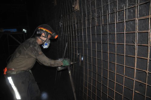 陜煤建設掘進公司：勞動競賽高潮迭起捷報頻傳