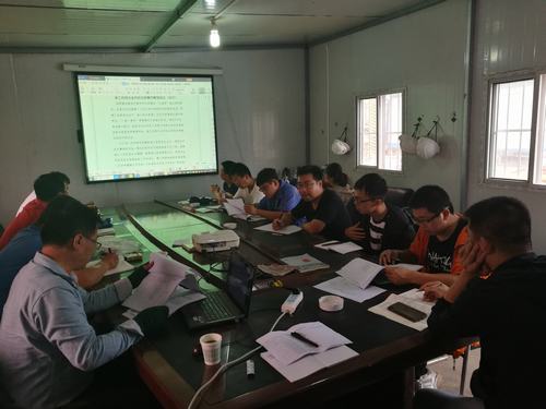 陜煤建設(shè)韓城分公司土建十二項目部安全風(fēng)險管控大家唱主角