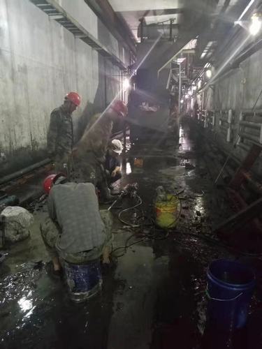 陜煤建設(shè)韓城分公司土建九項(xiàng)目部紅柳林選煤廠停產(chǎn)改造白+黑的72小時(shí)