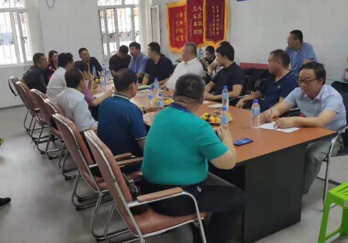 秦商總會中亞四國經貿考察團來塔考察