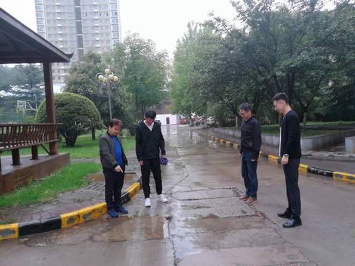陜煤建設(shè)銅煤公司小雨當大汛全力落實雨季“三防”工作