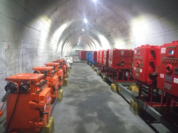 陜煤建設澄合分公司承建的彬長小莊礦二盤區排水泵房設備安裝分項工程順利驗收