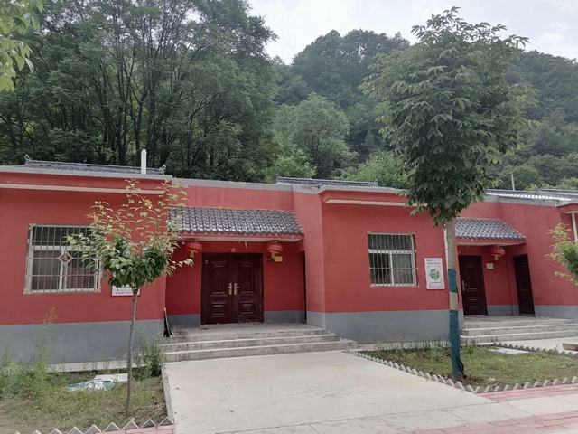 耀州區(qū)照金鎮(zhèn)五峰村移民搬遷工程完滿結束