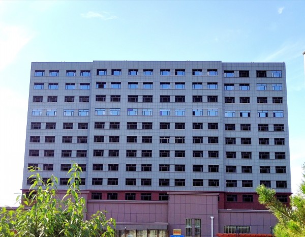 陜煤建設澄合分公司第十二項目部承建的曹家灘3#4#公寓樓工程提前順利實現移交