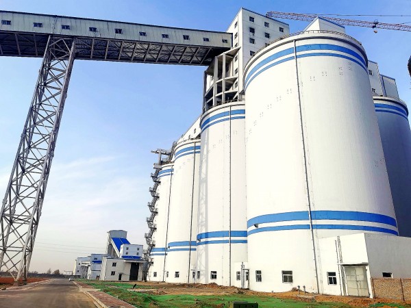 陜煤建設(shè)承建的曹家灘選煤廠產(chǎn)品倉、生產(chǎn)指揮管理綜合樓順利通過煤炭行業(yè)“太陽杯”工程復(fù)審