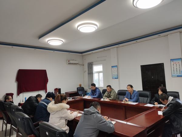 陜煤建設設備租賃中心召開新聞宣傳政研工作分析會