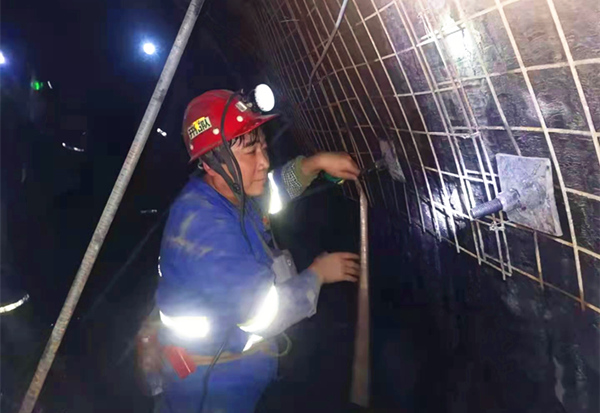 奉獻不言苦，追求無止境