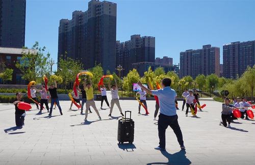 陜煤建設(shè)洗選煤運(yùn)營公司:緊鑼密鼓忙排練 紅歌熱舞頌黨恩