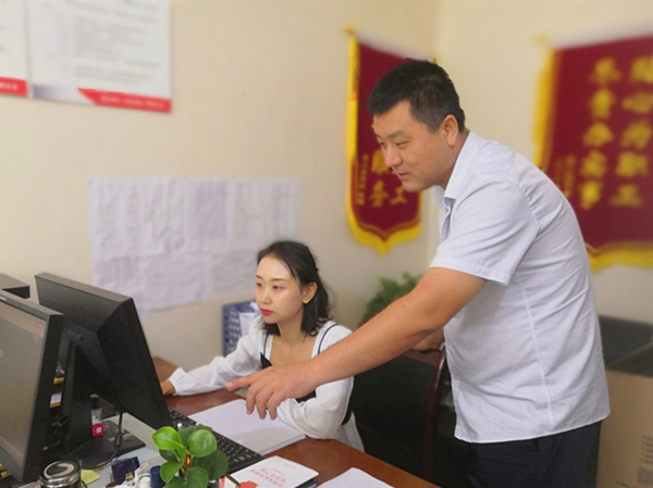 陜煤建設礦建三公司:看這里師徒不一樣的告白!