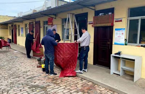 陜煤建設澄合分公司物資管理部：寒冬送溫暖 心系職工情