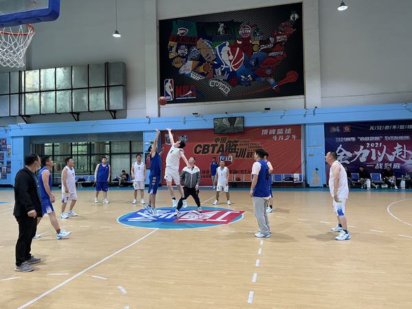 陜煤建設(shè)銅煤公司：以球會友，“籃”不住我們的熱愛