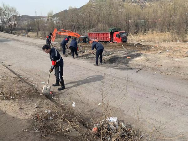 陜煤建設(shè)韓城分公司安裝三項(xiàng)目部開展“青年三突擊”活動