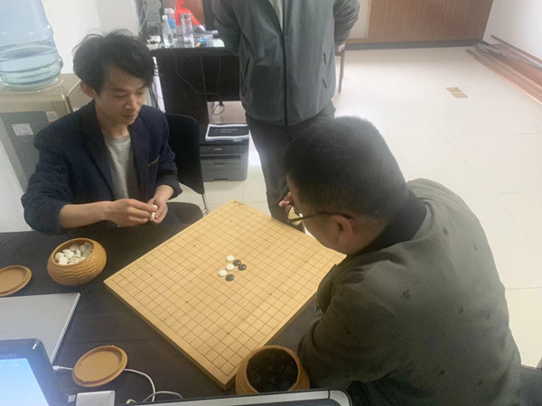 陜煤建設(shè)咸陽分公司第二項目部：喜迎“五一”勞動節(jié)，生產(chǎn)娛樂“兩不誤”