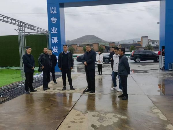 陜煤集團黨委副書記張海泉一行蒞臨陜煤建設(shè)天工公司土建一部檢查指導工作