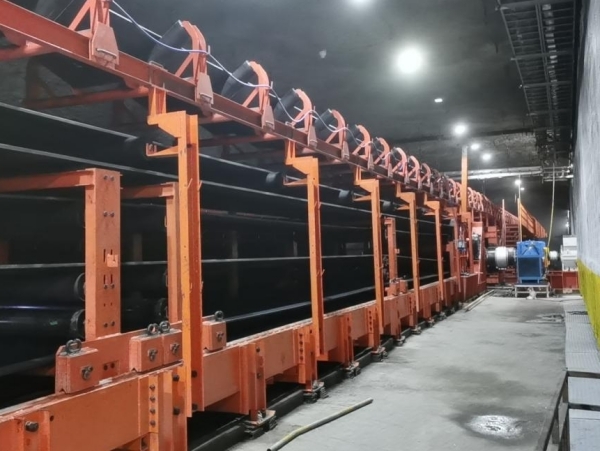 陜煤建設(shè)機(jī)電安裝公司曹家灘項目部122104工作面帶式輸送機(jī)及破碎機(jī)順利試運轉(zhuǎn)