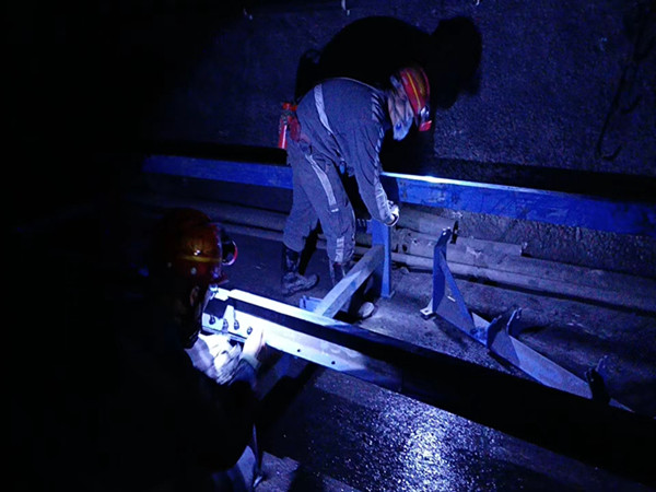 陜煤建設(shè)機(jī)安裝公司涌鑫項(xiàng)目部：春節(jié)不停工，全力以赴搶工期