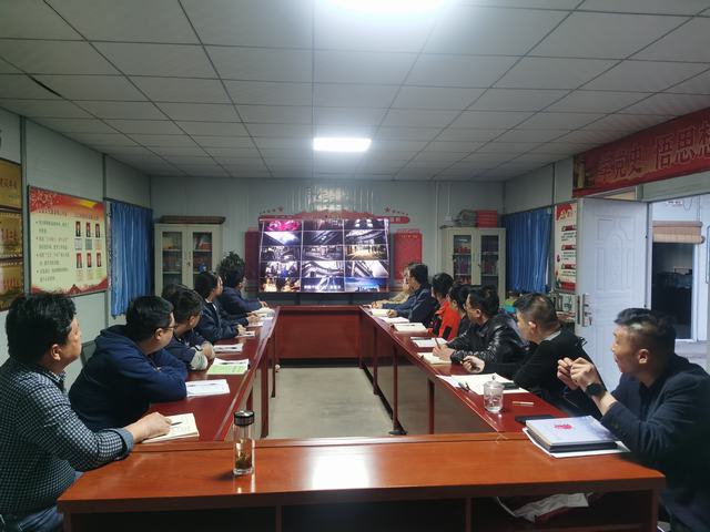 陜煤建設(shè)韓城分公司土建十二項目部：“四化同步”擰緊“安全閥”