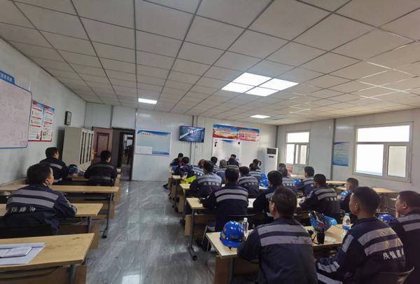 陜煤建設(shè)洗選煤運營公司紅柳林洗煤廠項目部： “三藍(lán)圖”繪就安全生產(chǎn)“坐標(biāo)系”