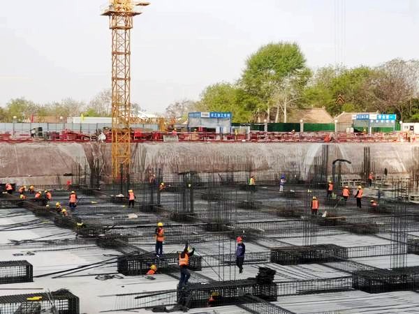 陜煤建設(shè)渭南分公司第七項(xiàng)目部滿(mǎn)弓勁發(fā)實(shí)干爭(zhēng)春全力按下項(xiàng)目建設(shè)“加速鍵”