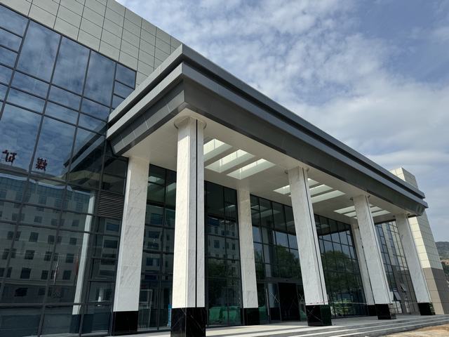 陜煤建設韓城分公司承建的韓城礦業王峰礦井聯合建筑工程順利通過竣工初驗