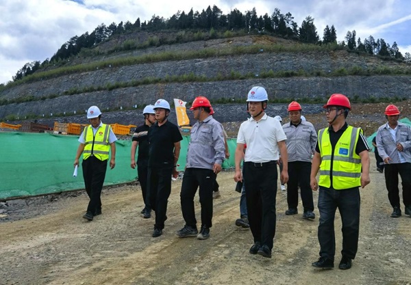 陜煤建設(shè)綠宇公司:全力以赴促進項目建設(shè)再提升