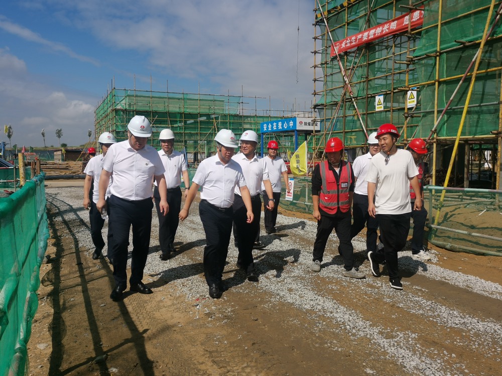 趙敬凱到陜北片區(qū)礦建項(xiàng)目調(diào)研