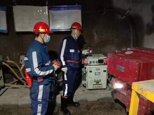 陜煤建設煤礦運營服務分公司：國慶生產“不打烊”  全力以赴保安全