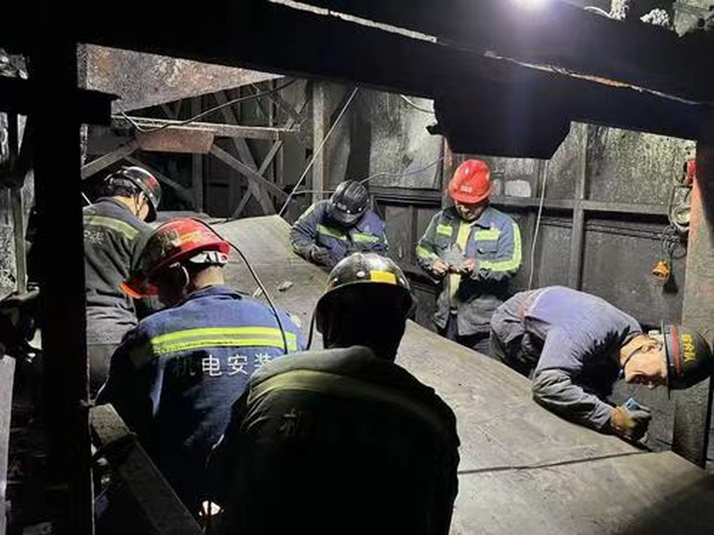 陜煤建設機電安裝公司建莊項目部：更新換“帶”，保礦井安全生產