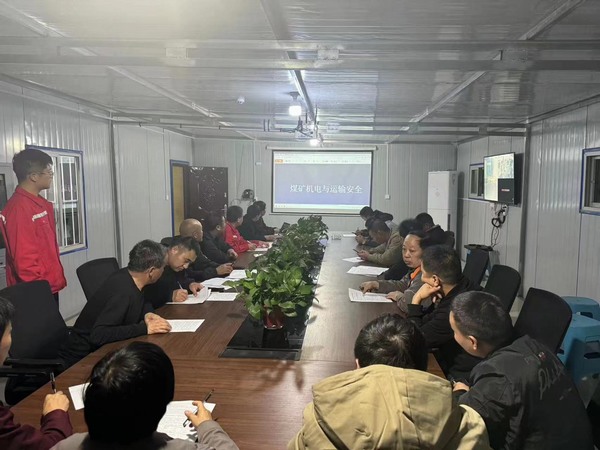 陜煤建設礦建二公司：多措并舉推進特種設備及提升運輸設備專項整治工作